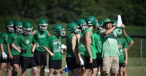 Seneca Indians Shine In Jamboree As Season Nears