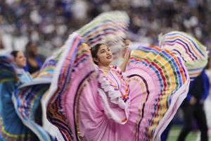 Hispanic Heritage Month Faces Challenges And Triumphs Nationwide