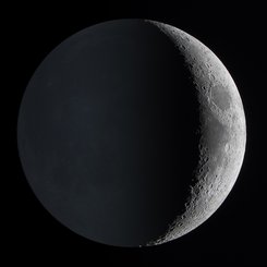  Sunshine, Earthshine 