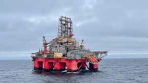 Chinese Rig Discovers Significant Oil Reserves In Barents Sea