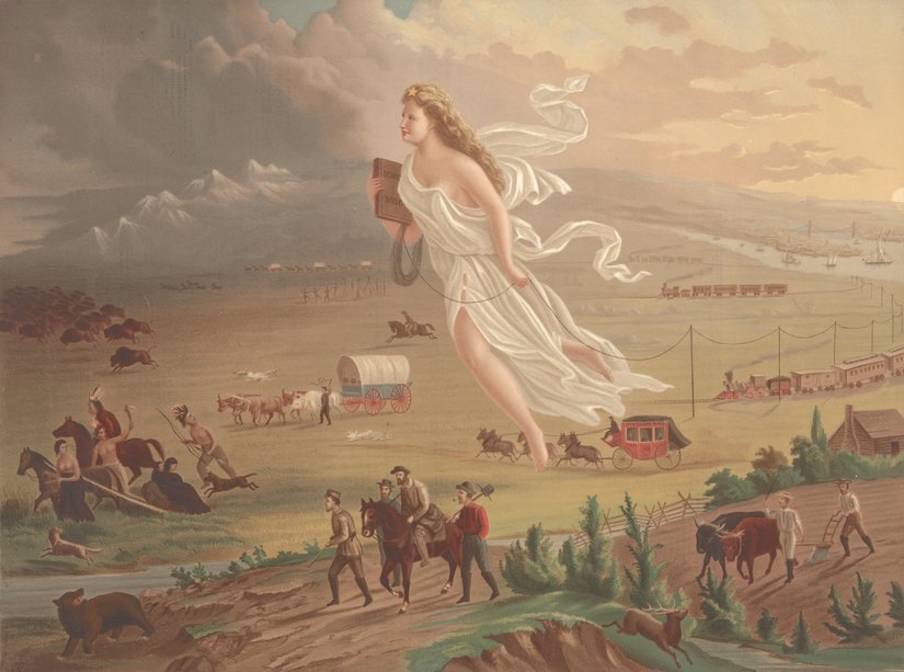 Bu görsel, John Gast’ın 1872 tarihli ünlü tablosu "American Progress" adını taşır ve “Manifest Destiny” ideolojisinin alegorik bir temsilidir. Resim, 19. yüzyılda Amerika Birleşik Devletleri'nin doğudan batıya doğru genişlemesini sadece bir coğrafi yayılma değil, aynı zamanda "medeniyetin ilerleyişi" olarak yüceltir. Ancak bu ilerleyişin arka planında yerli halkların yerinden edilmesi, doğanın tahribi ve kültürel yıkım gibi karanlık gerçekler de gizlidir. Beyazlar içinde uçan kadın figür, "Columbia" adıyla bilinir; ABD’nin mitolojik kişileştirilmiş halini temsil eder. Bir elinde eğitimi ve bilgiyle gelen uygarlığı sergilemesi adına "okul kitabı" taşır. Diğer elinde modern iletişimin yayılmasını temsil eden bir telgraf kablosu taşımaktadır. Resmin sol tarafında daha karanlık bir hava tasvir edilir. Bu alan, "medeniyetten yoksun, karanlık, kontrolsüz bir doğa" olarak betimlenmiştir.