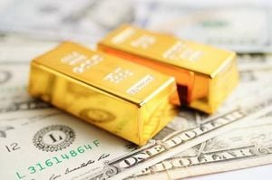 Gold Prices Rise Amid Economic And Geopolitical Uncertainty