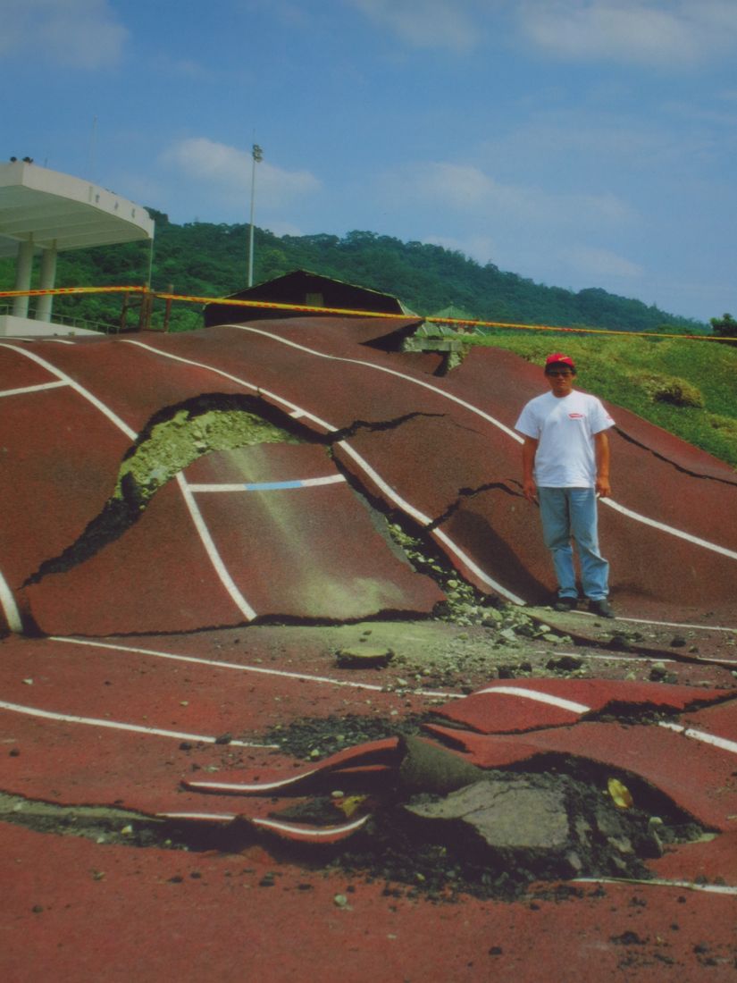 1999 Tayvan depreminin yeryüzünde yarattığı kalıcı değişim.