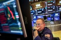 S&P 500 Gains & Losses Today: Index Pulls Back Early Climb Amid Anticipation of Trade Talks