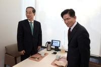 [속보] 김문수·한덕수 회담 후 이정현 '결론 없다, 당 입장 기다린다'