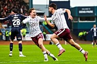 Dundee 0-1 Hearts: Report and ratings, red card, injuries, Craig Gordon's heroics
