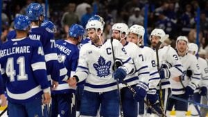 Maple Leafs Dominate Blackhawks With 5-2 Win