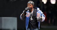 Kendrick Lamar mocks Drake before performing diss track at Minnesota concert