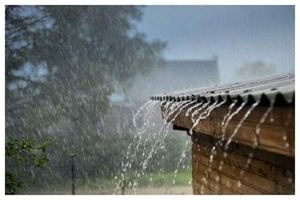 Severe Weather Alerts Issued Across Iran Amid Storm System Arrival