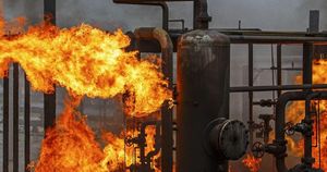 Fire Breaks Out At Ufa Oil Refinery Following Explosion