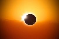 Novedades con el eclipse solar del 29 de marzo: a qué hora y desde qué zonas de España se podrá ver