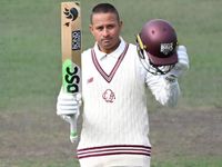 Usman Khawaja criticises Queensland Bulls 'misinformation' over injury claims | The Express Tribune