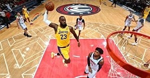 Lakers Face Injury Questions Ahead Of Wizards Showdown