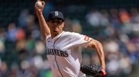Orioles acquire righty Luis F. Castillo from Mariners