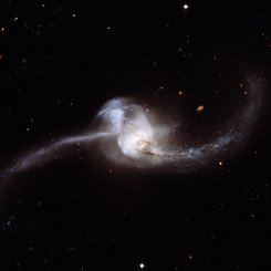 NGC 2623: Galaxy Merger from Hubble