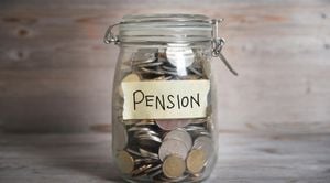 Dutch Pension System Transition Sees First Retirement Payments