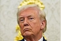 Trump hints at new monument in DC