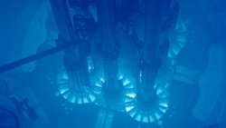 Çerenkov Işıması (Çerenkov Radyasyonu): Bağıl Ortamda Işıkdan Hızlı Gitmek!