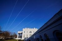 White House orders federal agencies to draft mass firing plans ahead of possible shutdown | News.az