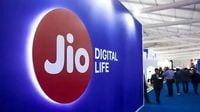 Jio’s Best Plans To Watch IPL 2025 Free On JioHotstar: Full Details Inside