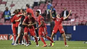 Bayern Munich Rolls Past Eintracht Frankfurt 4-0