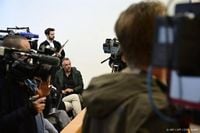 OM eist rijverbod, boete en nieuw rijexamen tegen Tom Waes