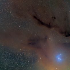 Streaming Dark Nebulas near B44