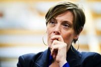 PM personally intervenes to contact victims as ex-Labour minister joins calls for Jess Phillips to resign