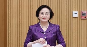 Ha Tinh Proposes Administrative Restructuring Amid Community Concerns