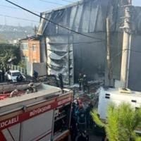 Fire kills six at Turkish perfume warehouse