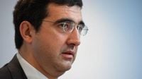 Former world chess champion Vladimir Kramnik investigated for bullying following death of grandmaster Daniel Naroditsky | CNN