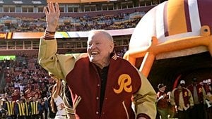 Washington Football Legend Sonny Jurgensen Dies At 91