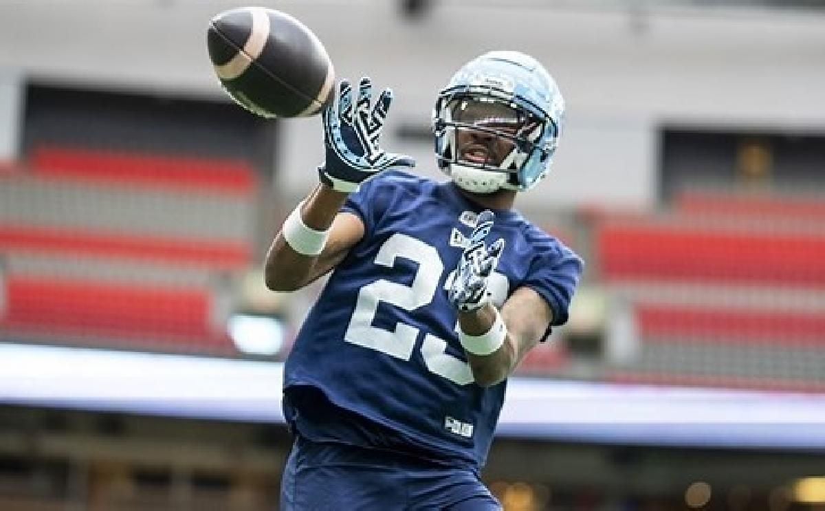 Toronto Argonauts Face Off Against Winnipeg Blue Bombers For Grey Cup Glory