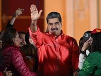 US Warships Deploying to Venezuelan Waters Amid Drug Trafficking Crackdown - SSBCrack News