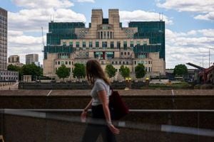 MI6 Launches Dark Web Portal To Recruit Spies