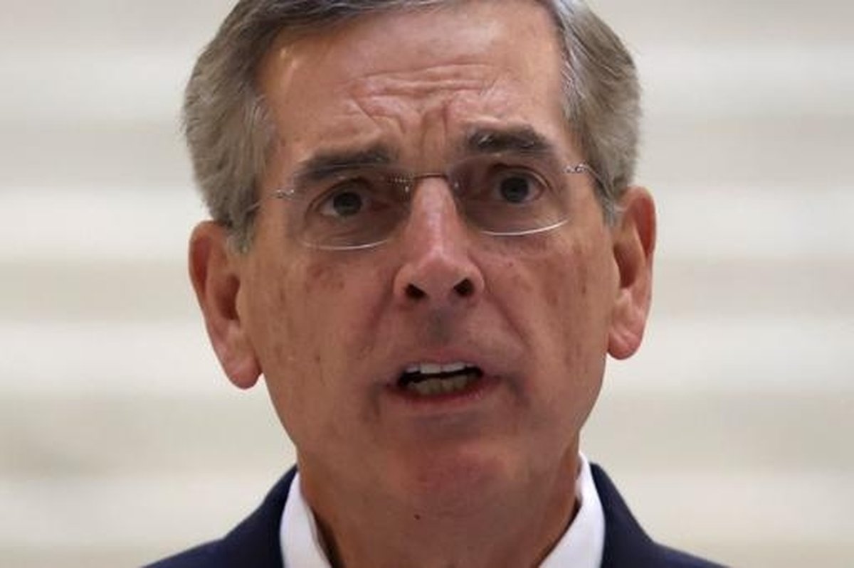 Raffensperger Launches Georgia Governor Bid As 2026 Race Heats Up ...