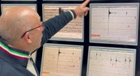 Terremoto Campi Flegrei, Di Vito (Ingv): «Scossa 4.6? Dovuta a due eventi in rapida successione»