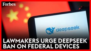 U.S. Considers Ban On DeepSeek Amid National Security Concerns