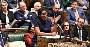 Starmer Stands Firm As Trump Pressures UK On Greenland