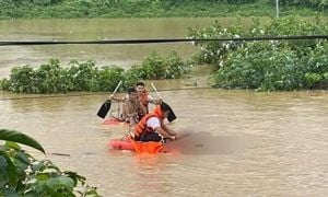 Thai Nguyen Floods Claim Two Children Amid Rescue Efforts