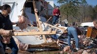 Cross-country storm leaves at least 42 dead and vast destruction from tornadoes, wildfires and dust storms | CNN