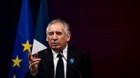 Retraites : les syndicats attendent des clarifications après les propos de François Bayrou sur son refus de revenir aux 62 ans