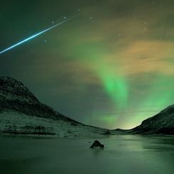  Aurora Shimmer, Meteor Flash 