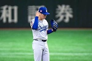 Yamamoto Yoshinobu Penalized For Pitch Clock Violation