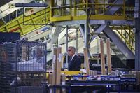 Senate Democrats push  for votes on Trump tariffs | Northwest Arkansas Democrat-Gazette