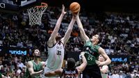 Sigue la sequía a domicilio (87-79)