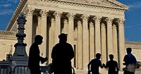 Supreme Court conservatives poised to back Trump in FTC firing case