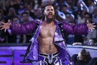 Seth Rollins Beats CM Punk, Roman Reigns at WWE WrestleMania 41