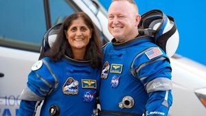 NASA Astronauts Complete Dramatic Space Odyssey, Head Home