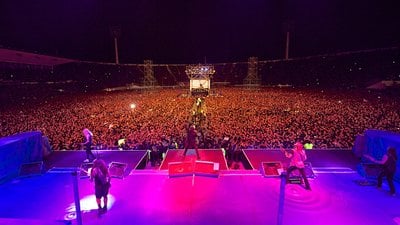 Sosyal Mesafelendirme ve Eğriyi Bastır Hareketi: Salgınlar Sırasında İzolasyon Neden Önemlidir?